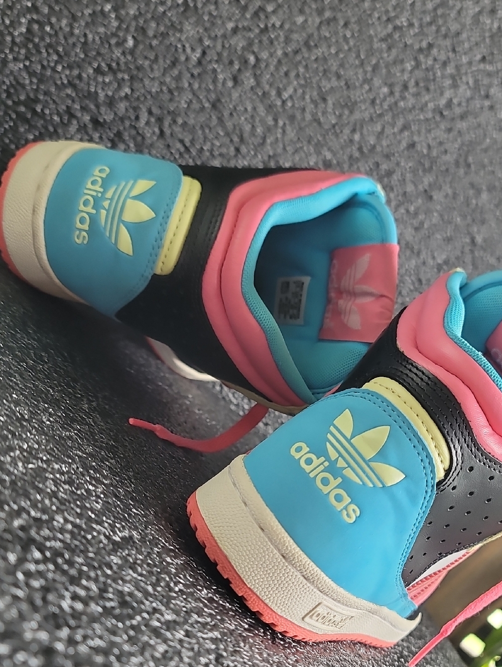 ๐ฅ RARE ๐ฅ Adidas Decades/Hard Court "Oddity" Wmns 8 - Picture 10 of 16